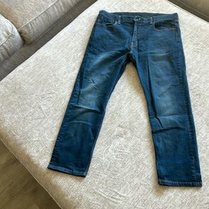 Men’s Levi’s 502 Jeans